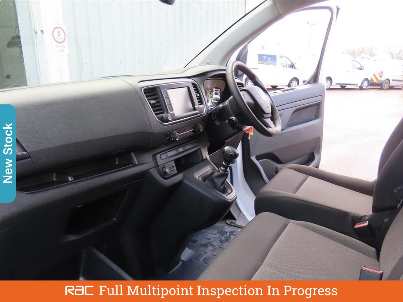 Used Vauxhall Vivaro 2023 for sale - 77692367: Photo 2