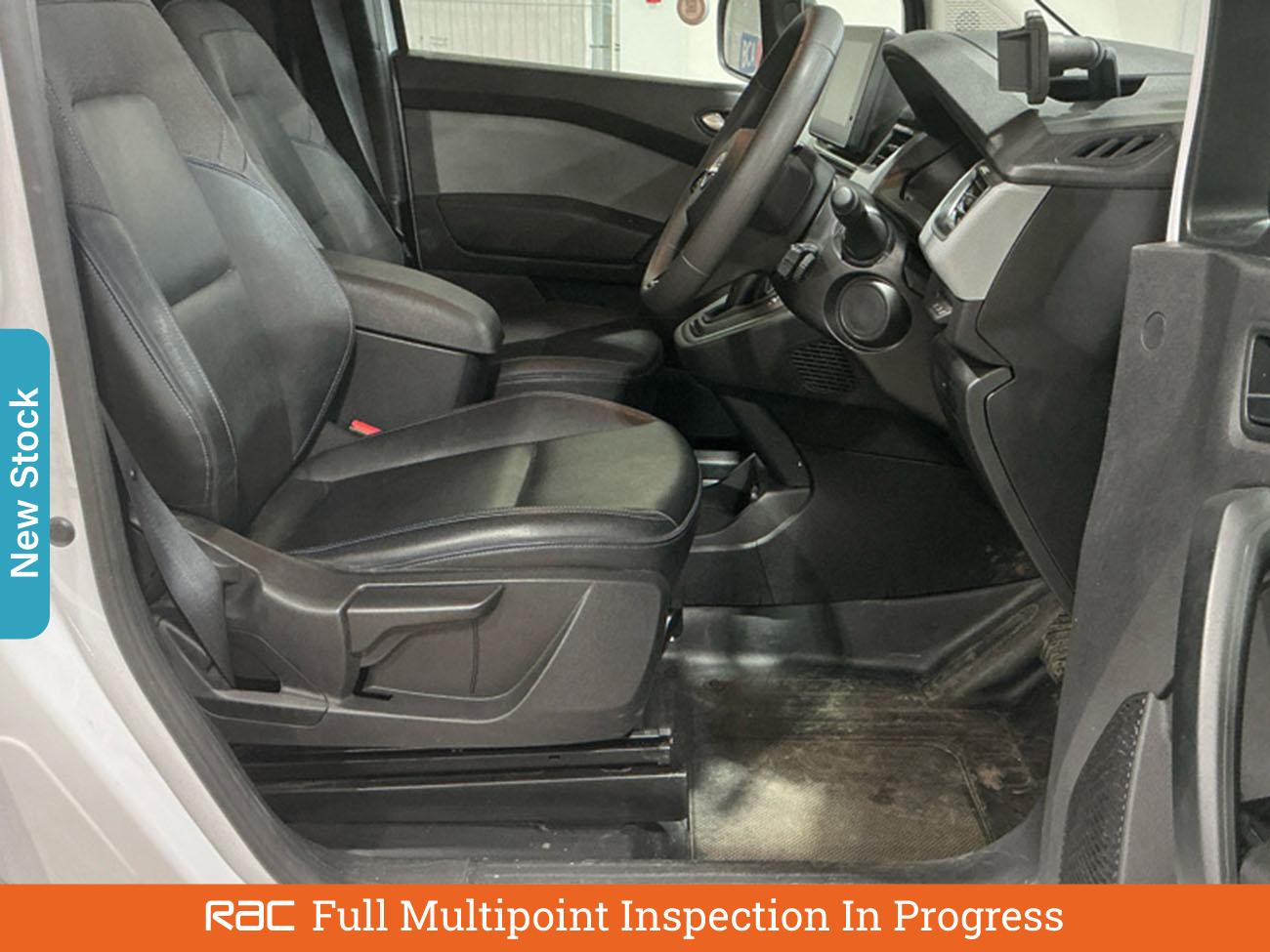 Used Nissan Other 2024 for sale - 78189767: Photo 2