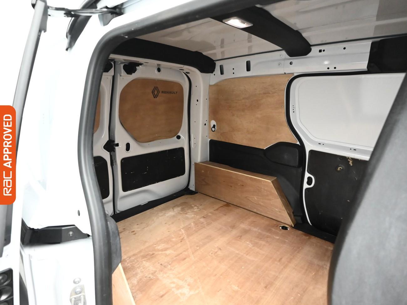 Used Renault Kangoo 2024 for sale - 76230710: Photo 12