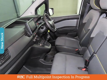 Used Renault Kangoo 2024 for sale - 76230710: Photo