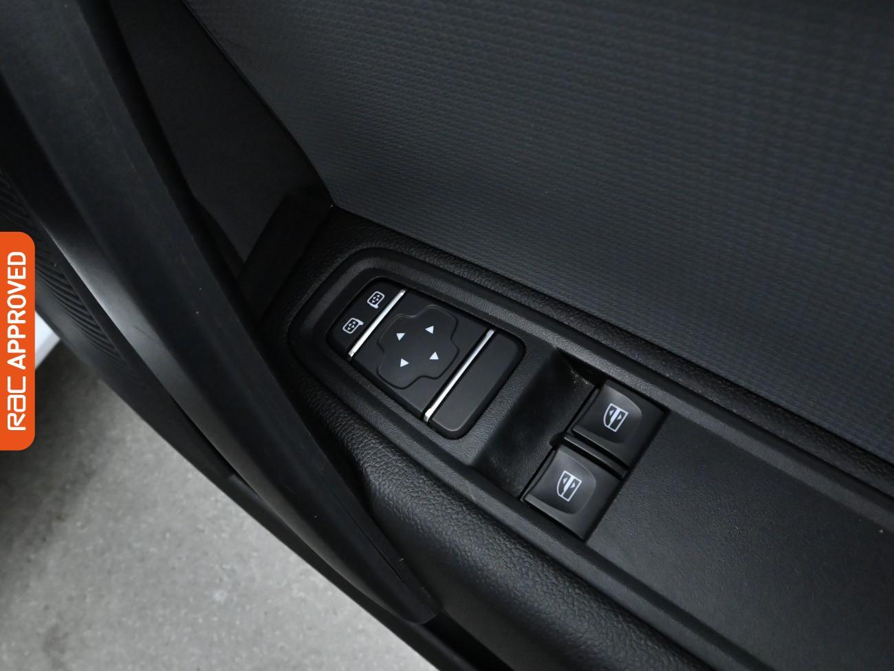 Used Renault Kangoo 2024 for sale - 76143833: Photo 24