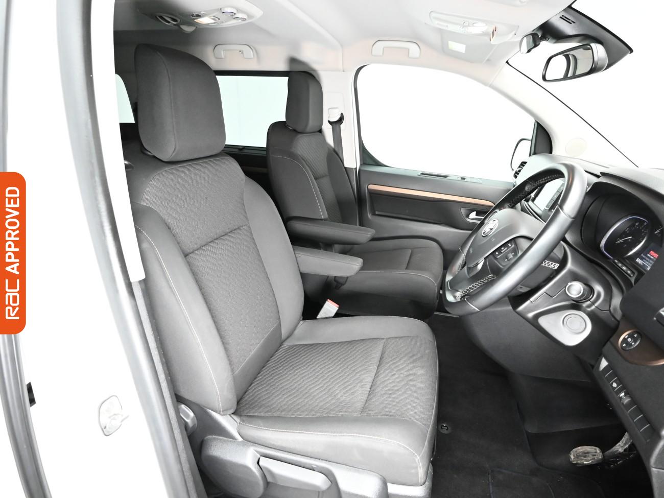 Used Toyota PROACE CITY Verso 2021 for sale - 77364473: Photo 2