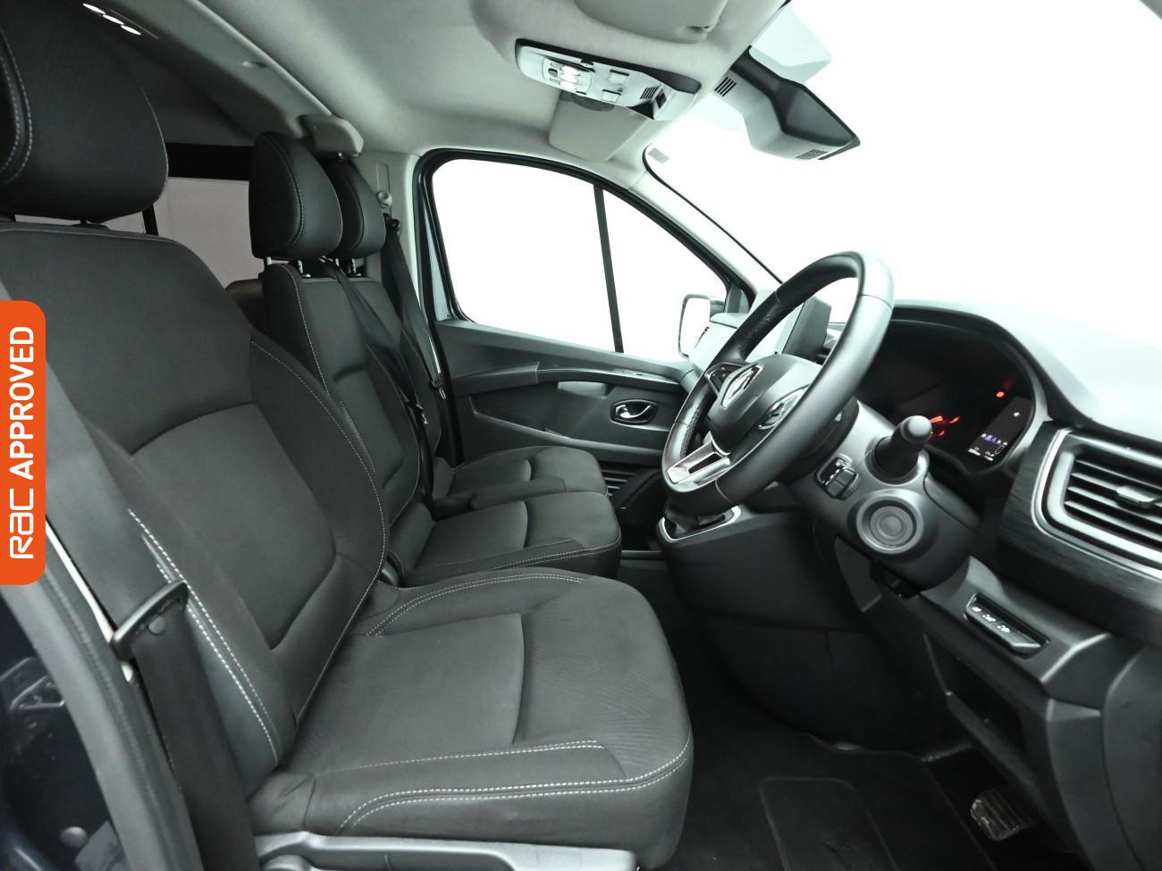 Used Renault Trafic 2024 for sale - 76401642: Photo 2