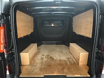 Used Renault Trafic 2024 for sale - 76401642: Photo