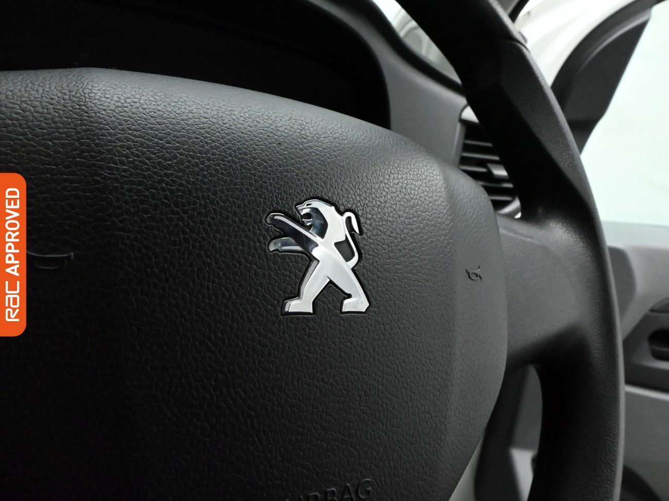 Used Peugeot Expert 2022 for sale - 76353204: Photo 18