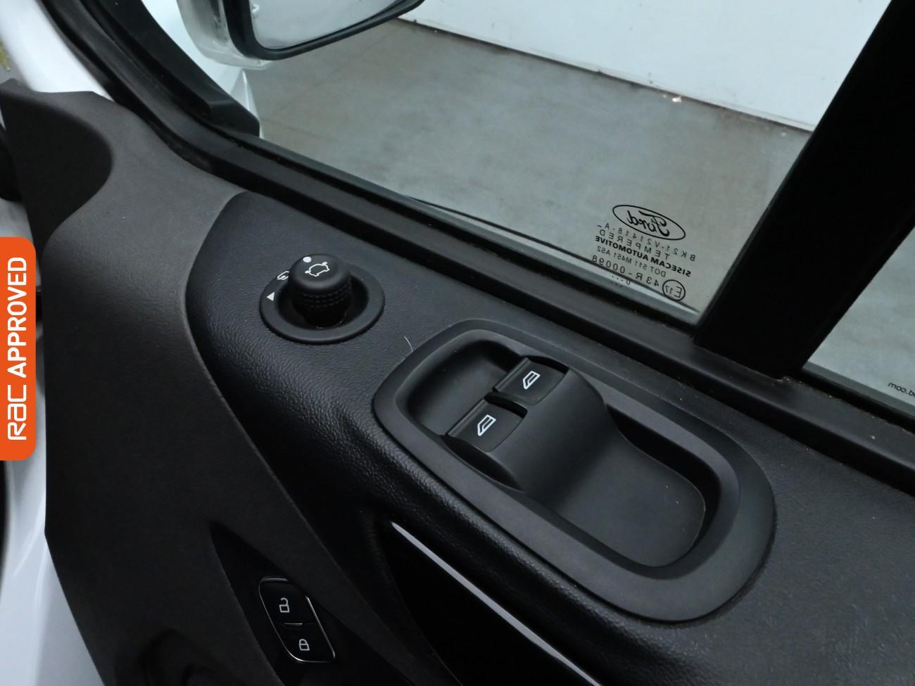 Used Ford Transit Custom 2021 for sale - 75898846: Photo 24