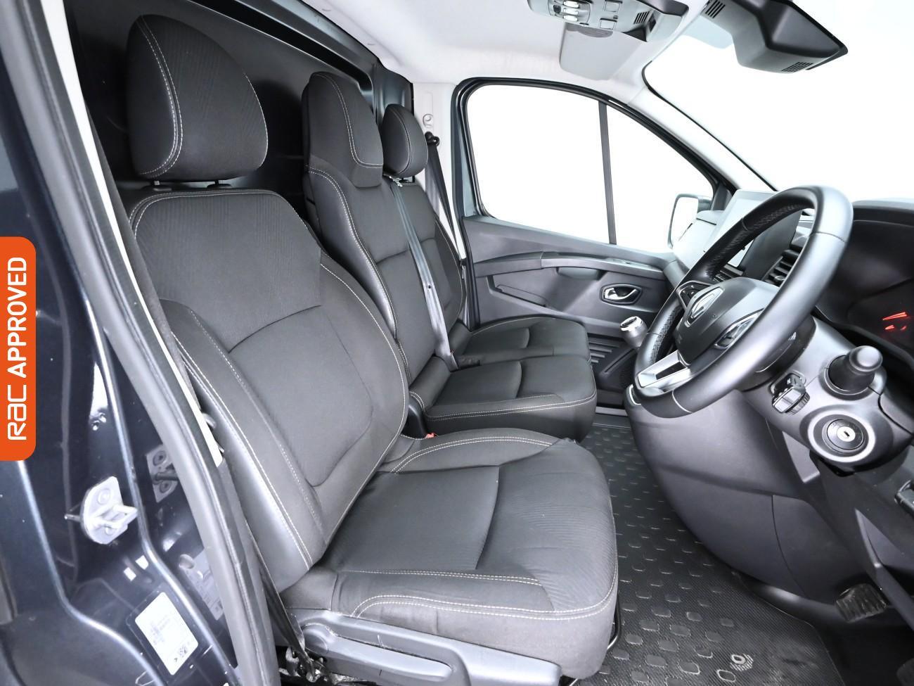 Used Renault Trafic 2022 for sale - 76004912: Photo 2