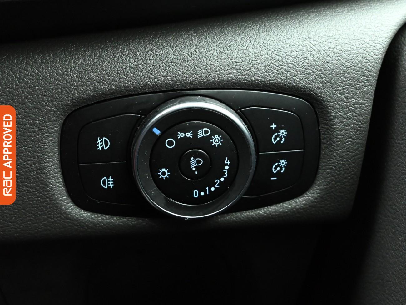 Used Ford Transit Custom 2021 for sale - 76462275: Photo 19