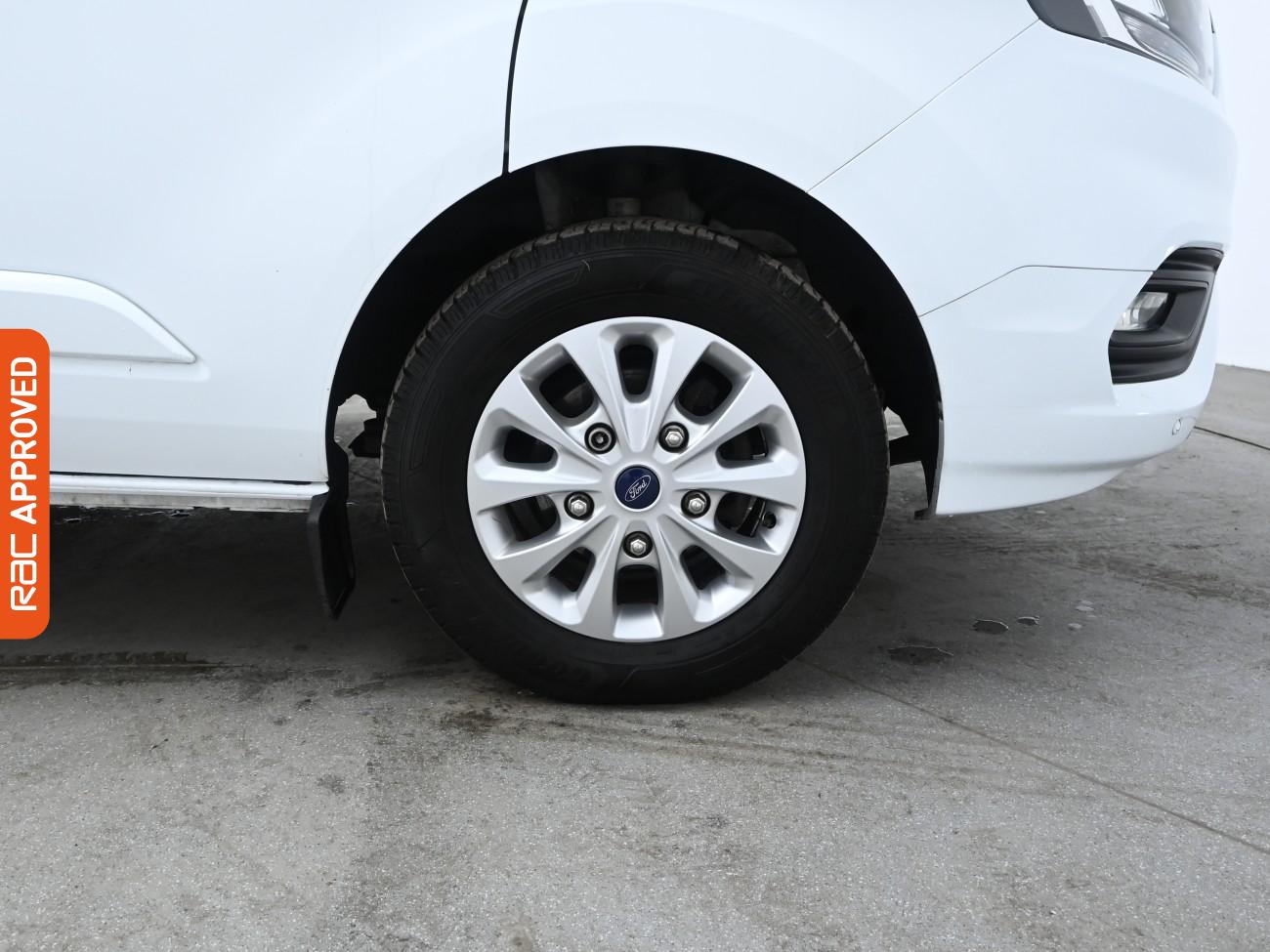 Vehicle 28