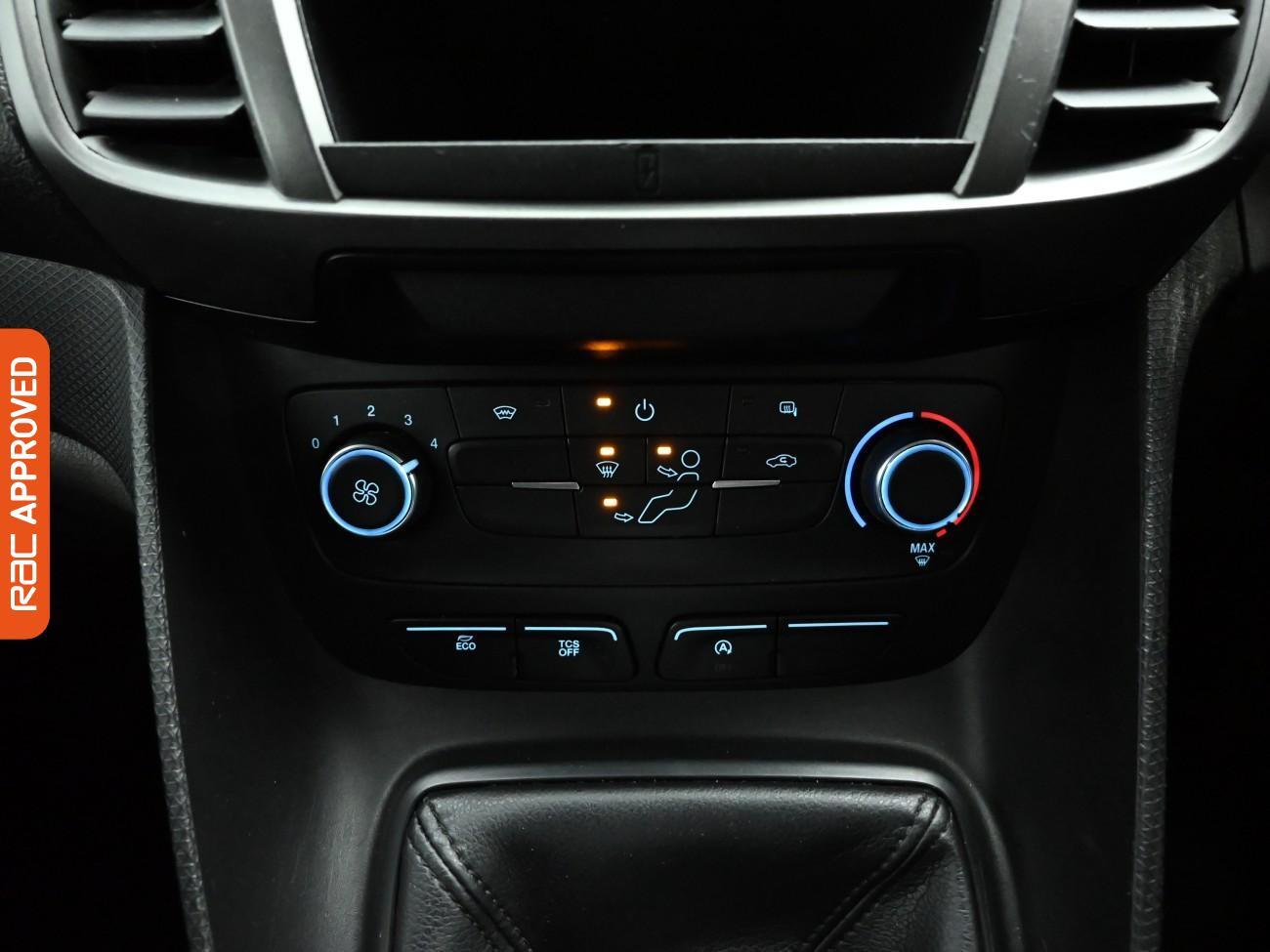 Used Ford Transit Connect 2019 for sale - 76896203: Photo 17