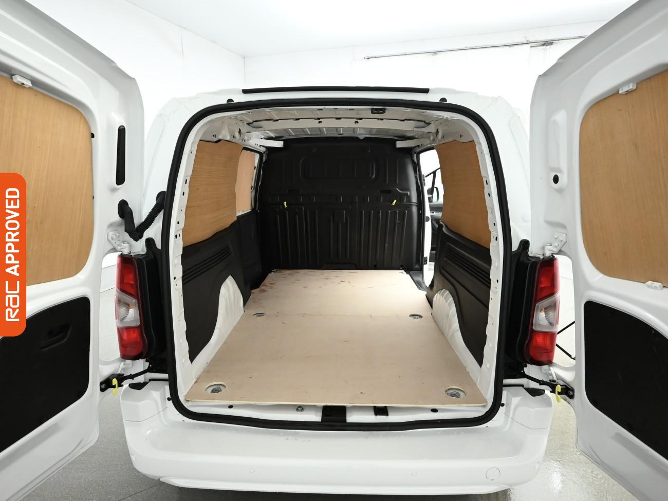Used Vauxhall Combo 2022 for sale - 77249457: Photo 3