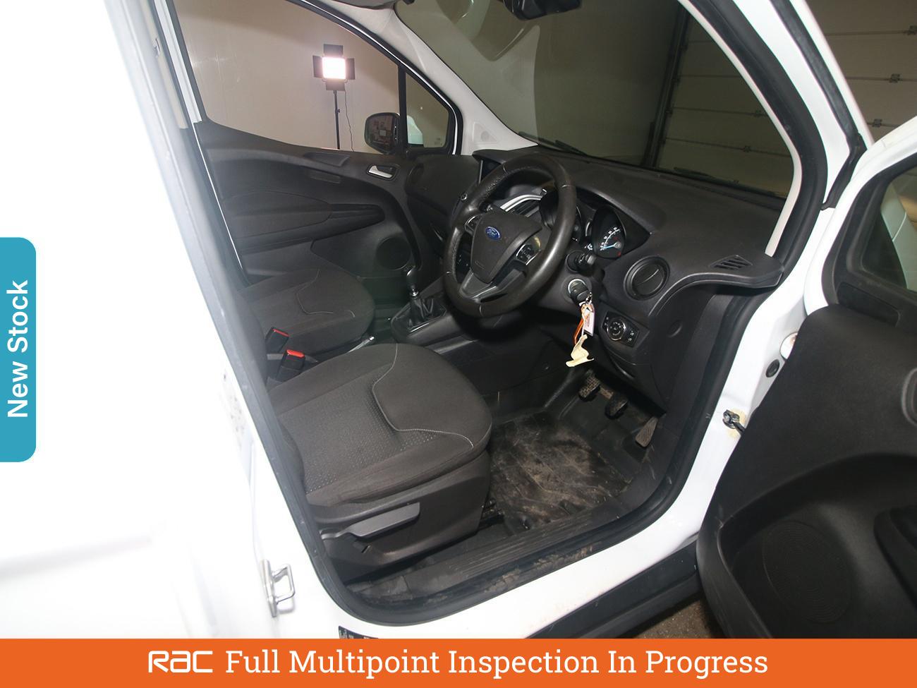 Used Ford Transit Courier 2022 for sale - 76364681: Photo 2