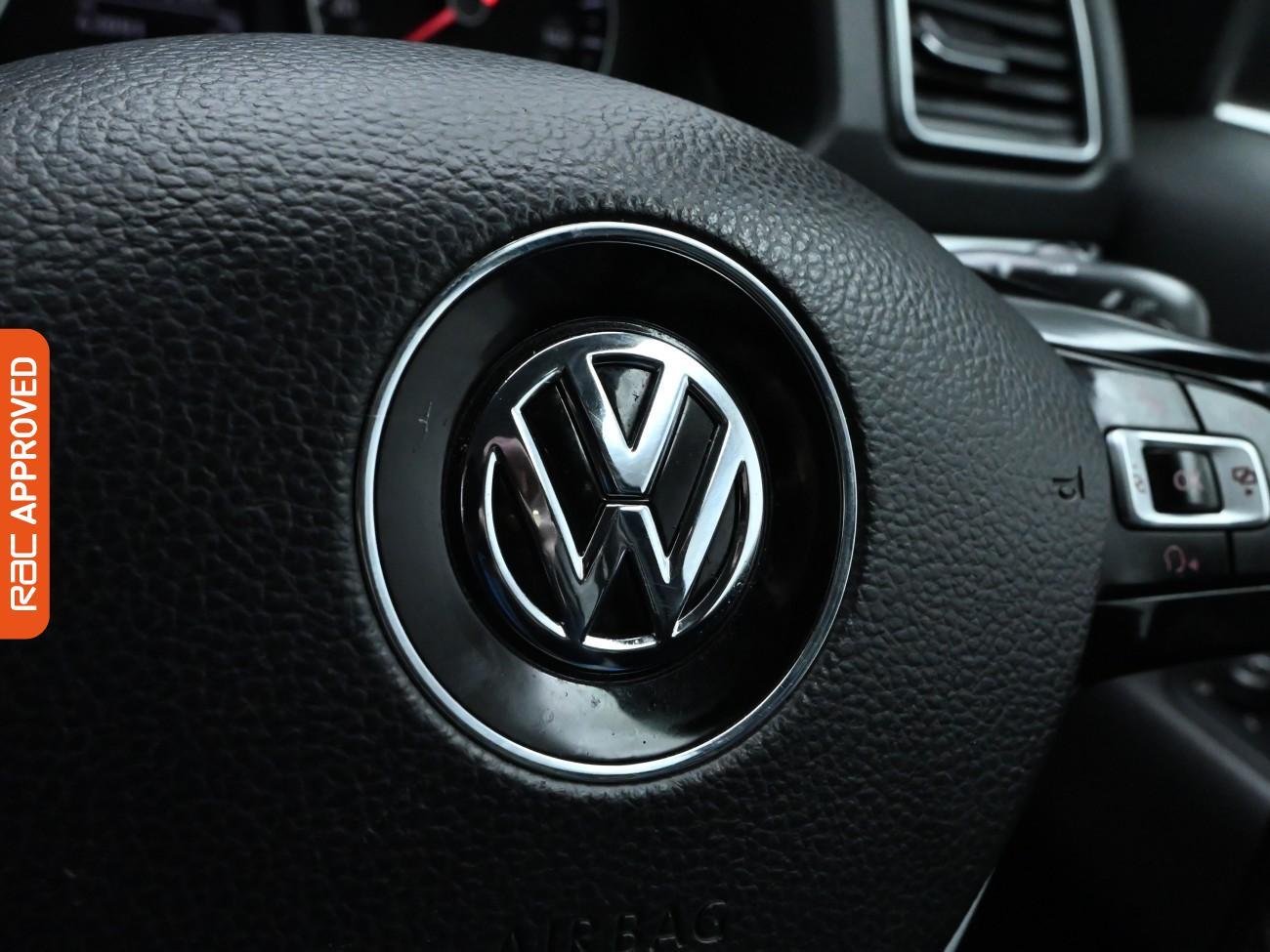 Used Volkswagen Amarok 2017 for sale - 76004905: Photo 24