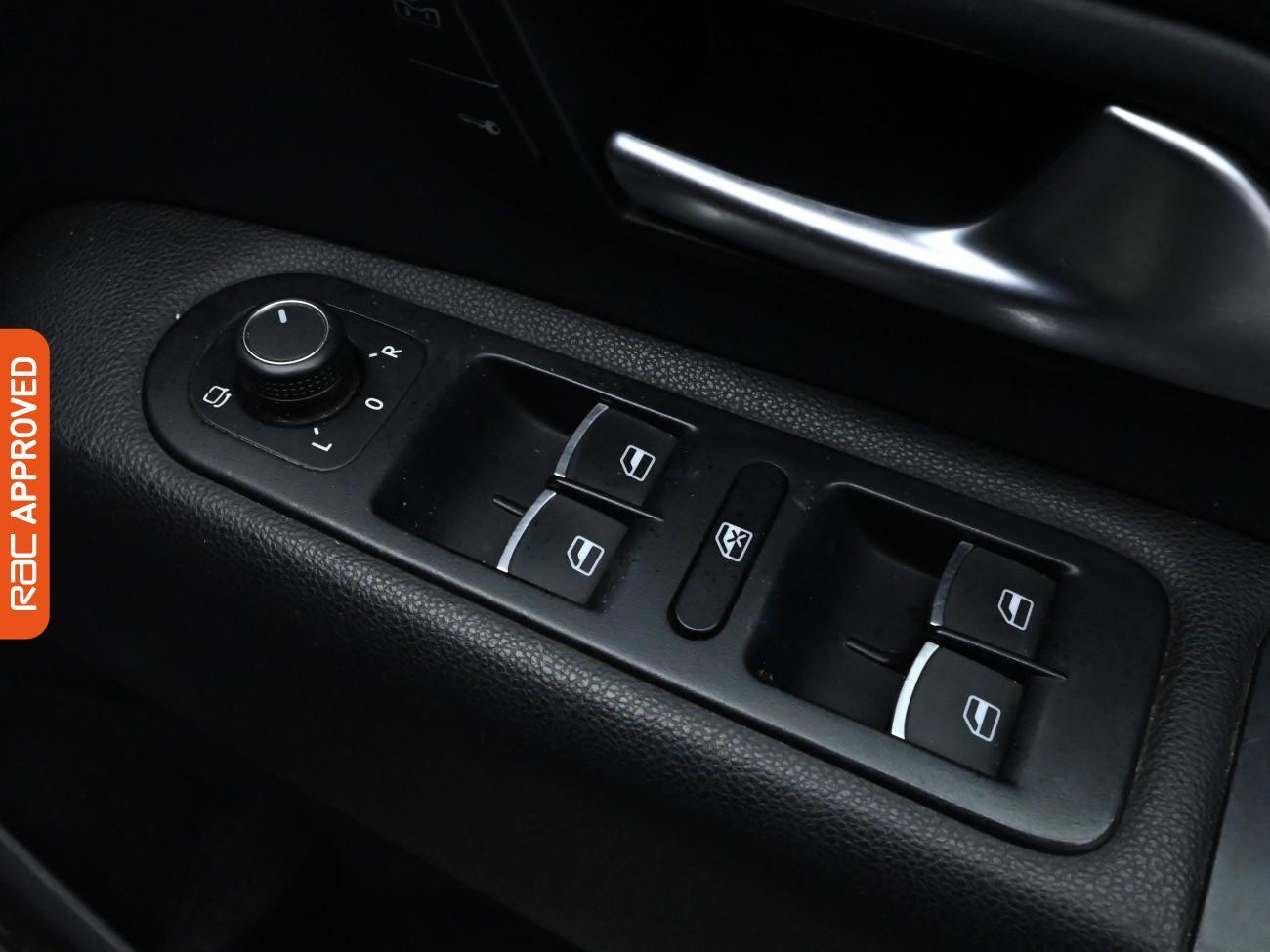 Used Volkswagen Amarok 2017 for sale - 76004905: Photo 26