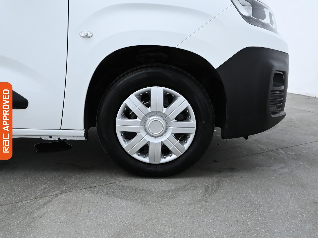 Vehicle 25