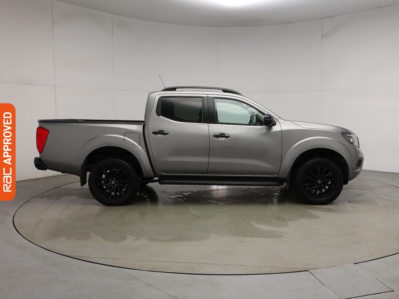 Used Nissan Navara 2019 for sale - 75699717: Photo 4