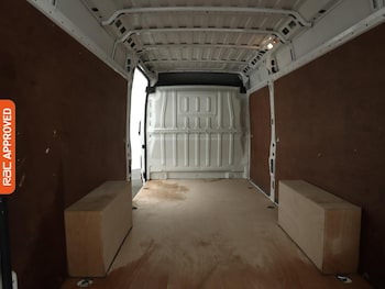 Used Peugeot Boxer 2021 for sale - 76902524: Photo