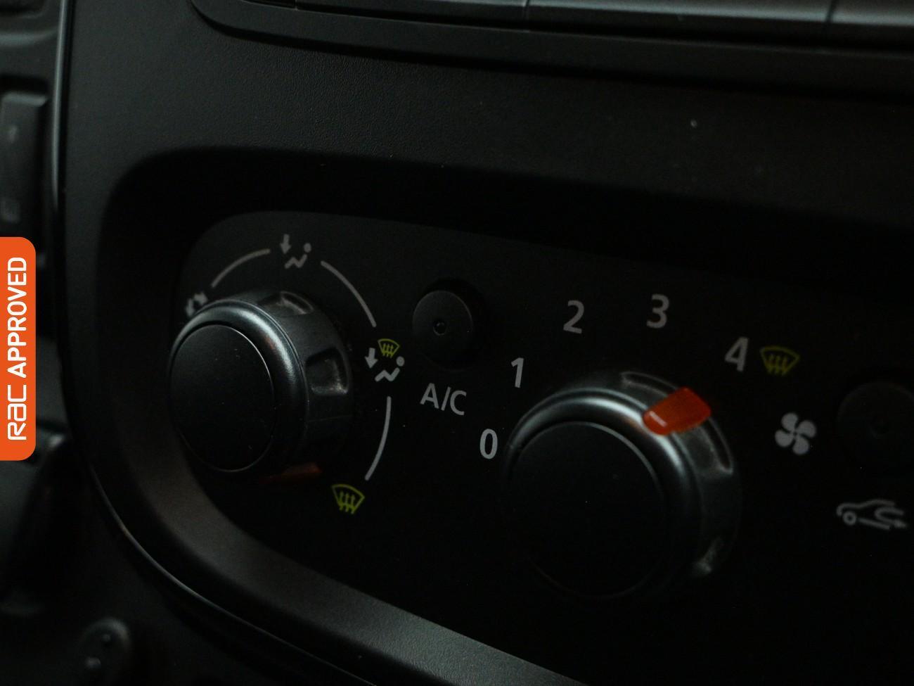 Used Vauxhall Vivaro 2019 for sale - 77432145: Photo 15