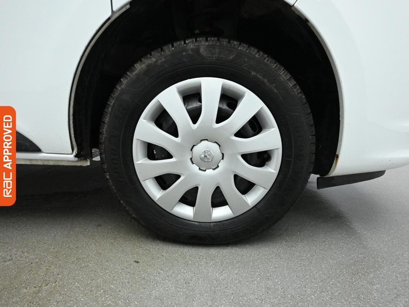 Used Vauxhall Vivaro 2019 for sale - 77432145: Photo 25