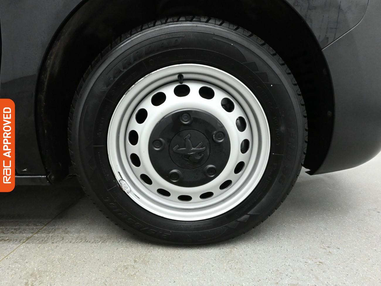 Used Peugeot e-Expert 2022 for sale - 76581658: Photo 28