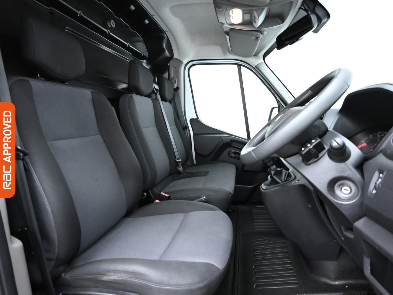 Used Renault Master 2023 for sale - 77680113: Photo 2