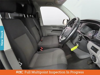 Used Volkswagen Transporter 2022 for sale - 76581712: Photo