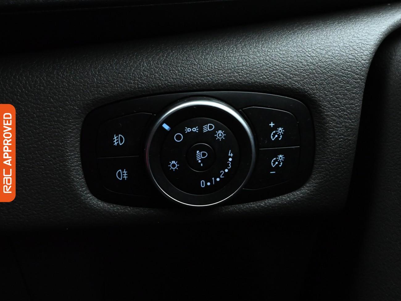 Used Ford Transit Custom 2020 for sale - 75983530: Photo 19