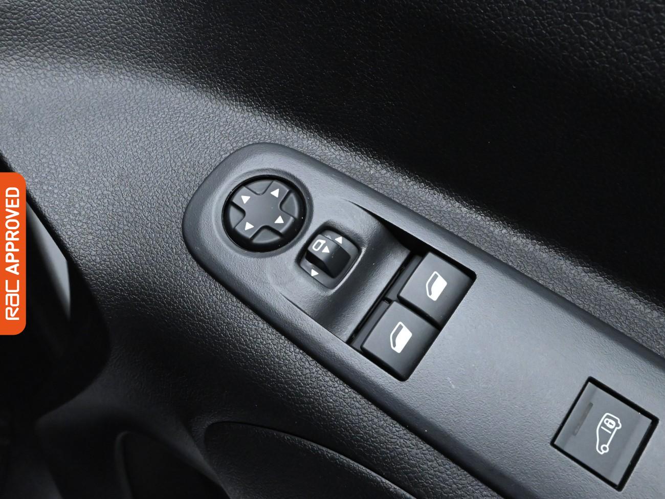 Used Peugeot Partner 2022 for sale - 76065239: Photo 23