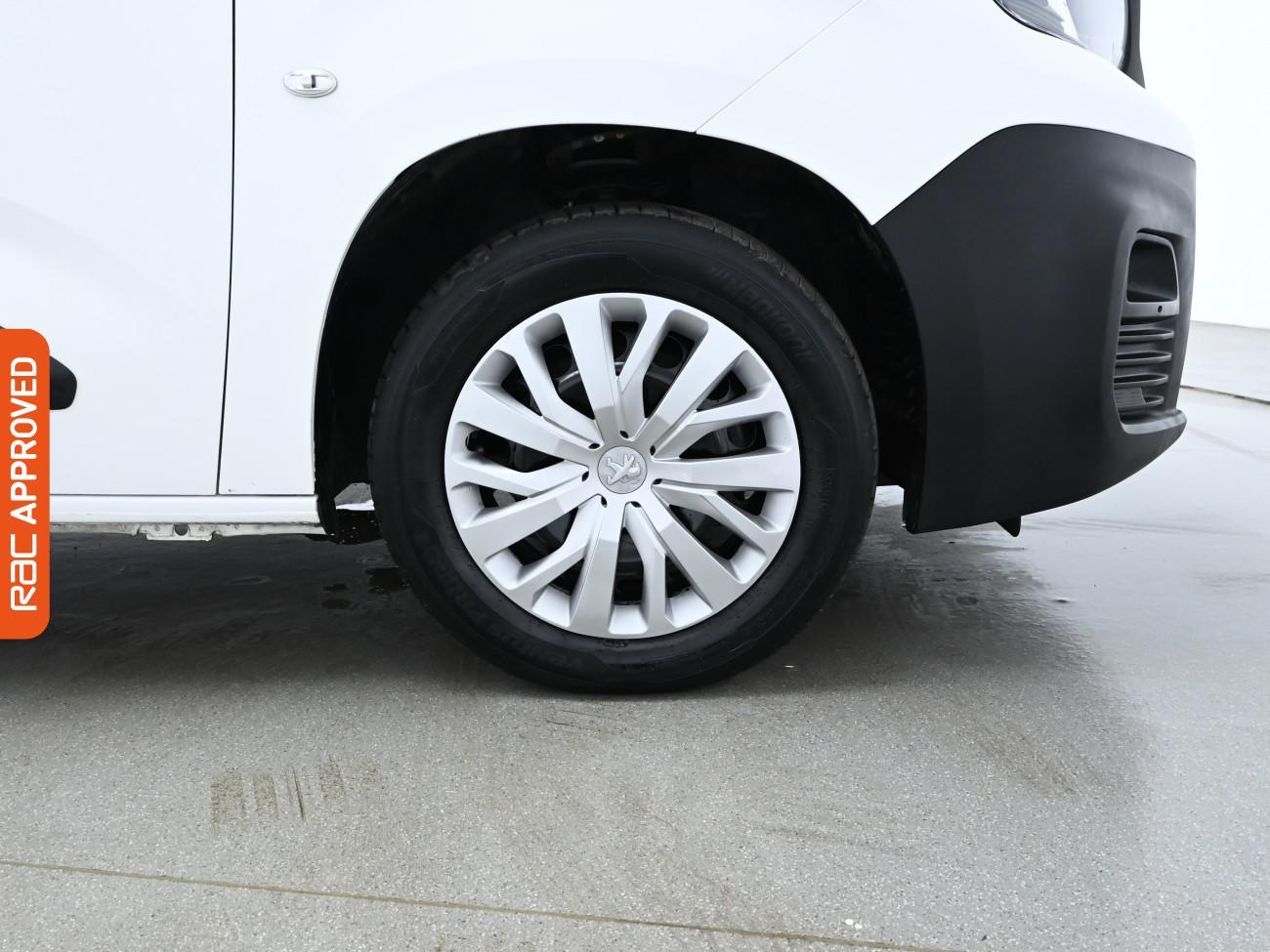 Used Peugeot Partner 2020 for sale - 75786967: Photo 26