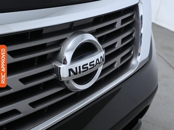 Used Nissan Navara 2020 for sale - 75156713: Photo 20