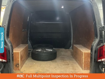 Used Volkswagen Transporter 2021 for sale - 77382639: Photo