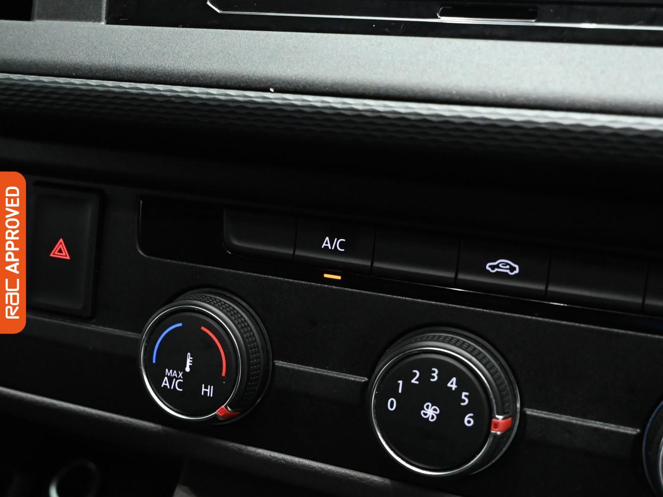 Used Volkswagen Transporter 2022 for sale - 76723885: Photo 18