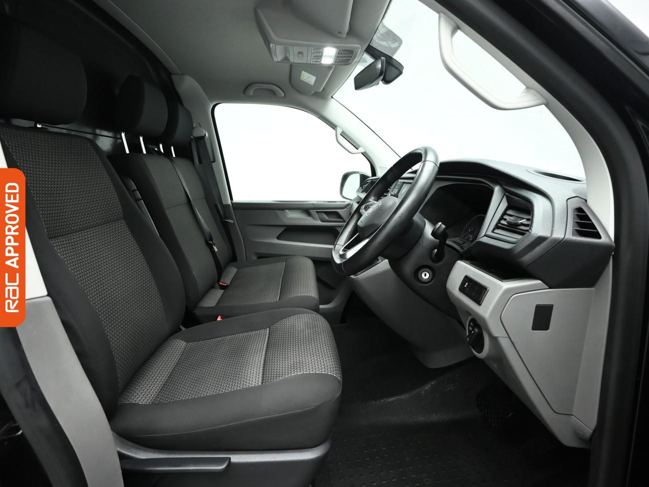 Used Volkswagen Transporter 2022 for sale - 76723885: Photo 2