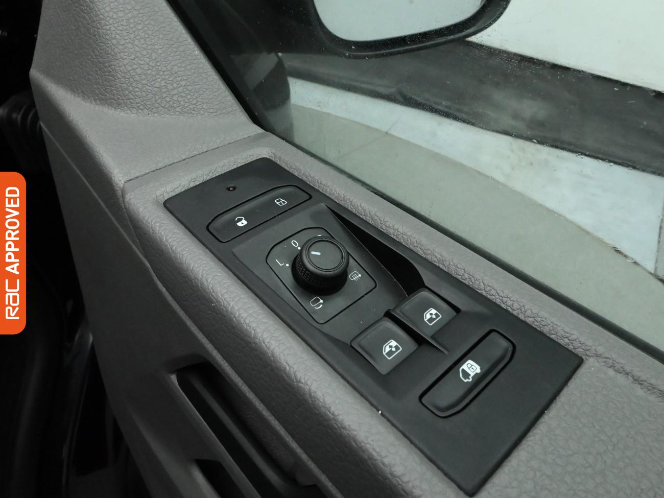 Used Volkswagen Transporter 2022 for sale - 76723885: Photo 23