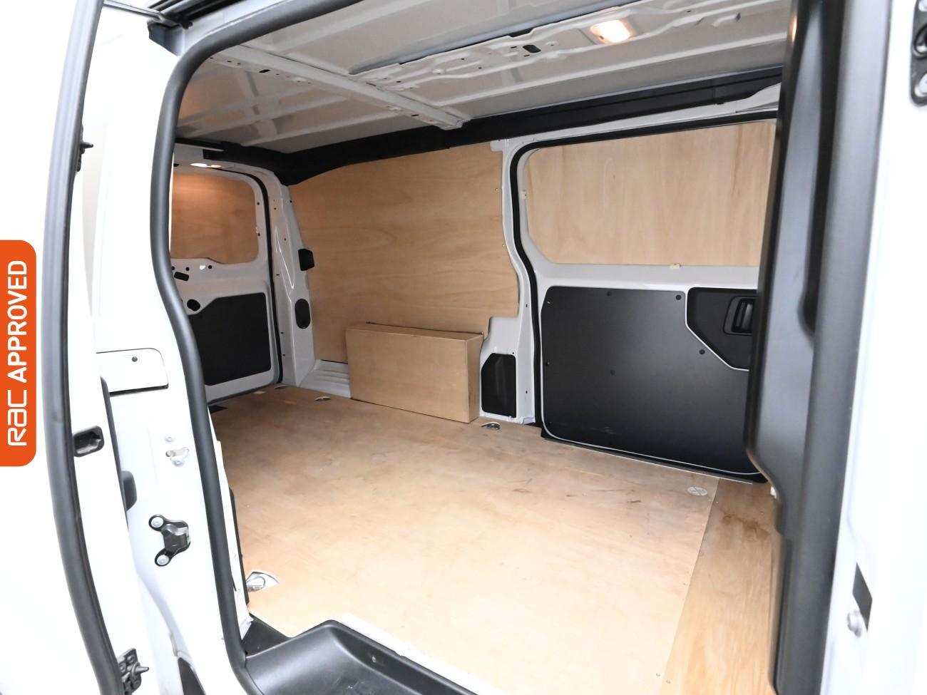 Used Vauxhall Vivaro 2023 for sale - 76697641: Photo 13