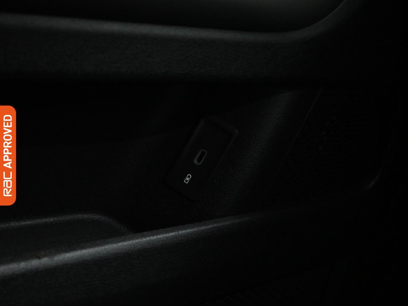 Used Volkswagen ID. Buzz Cargo 2024 for sale - 76649215: Photo 19