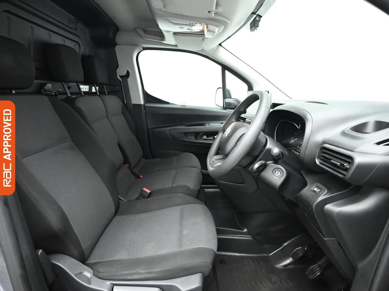 Used Citroen Berlingo 2022 for sale - 76480947: Photo 2