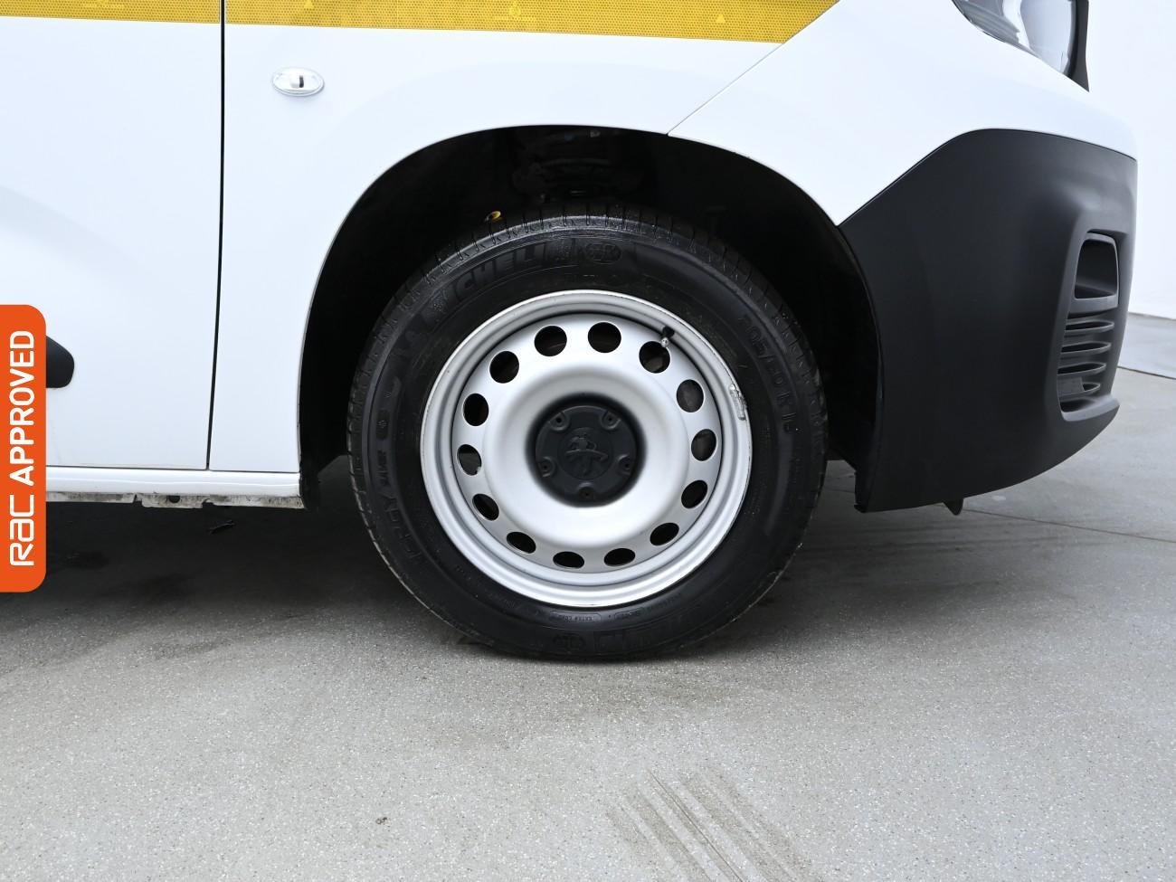 Used Peugeot Partner 2023 for sale - 76697639: Photo 3