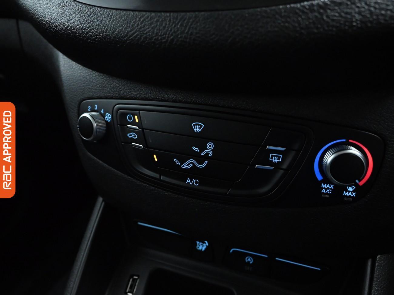 Used Ford Transit Courier 2021 for sale - 76341220: Photo 14