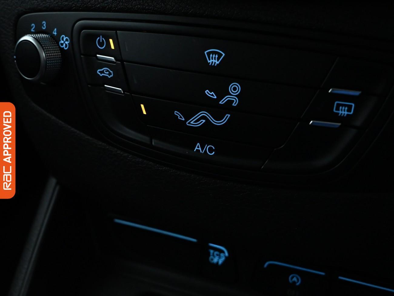 Used Ford Transit Courier 2021 for sale - 76341220: Photo 24