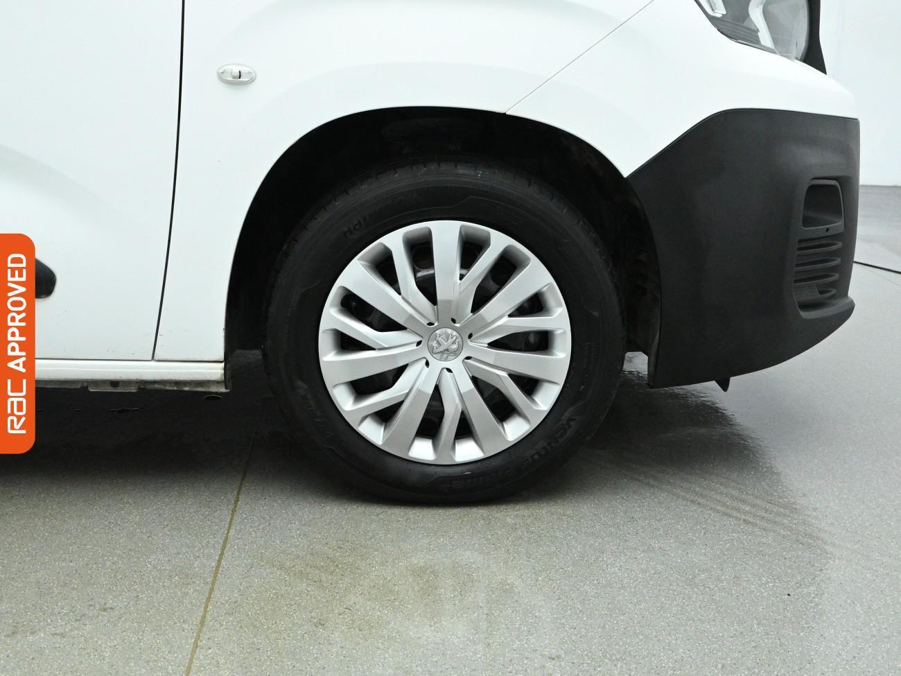 Used Peugeot Partner 2020 for sale - 77138861: Photo 25