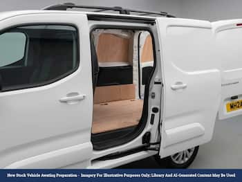 Used Peugeot e-Partner 2024 for sale - 79716900: Photo