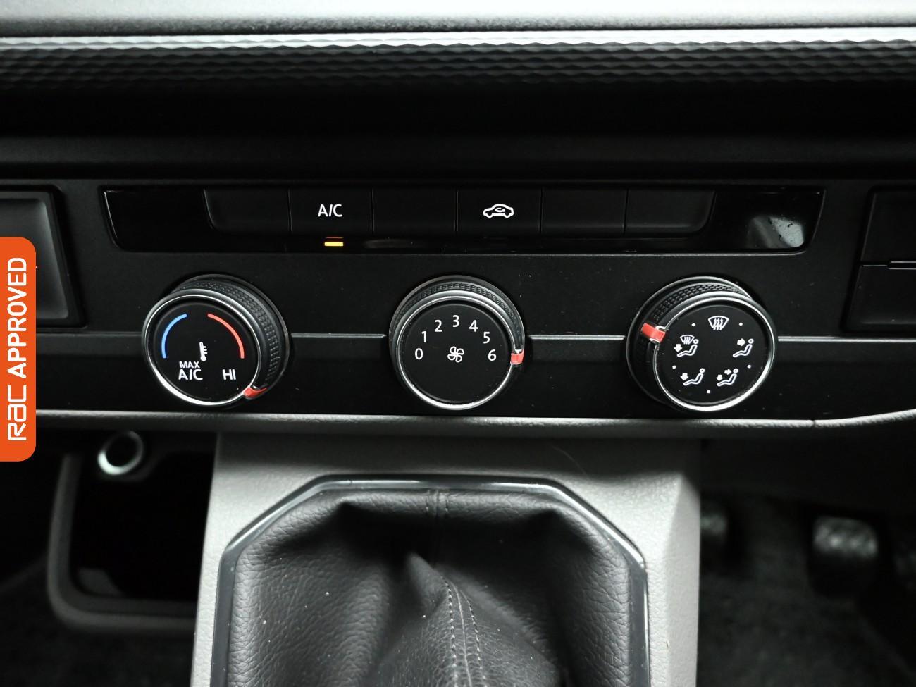 Used Volkswagen Transporter 2022 for sale - 76509055: Photo 15