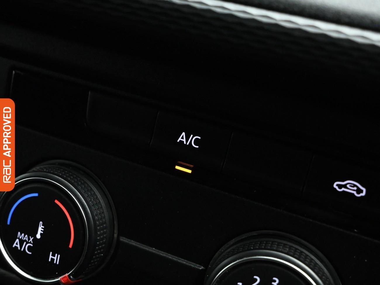 Used Volkswagen Transporter 2022 for sale - 76509055: Photo 16