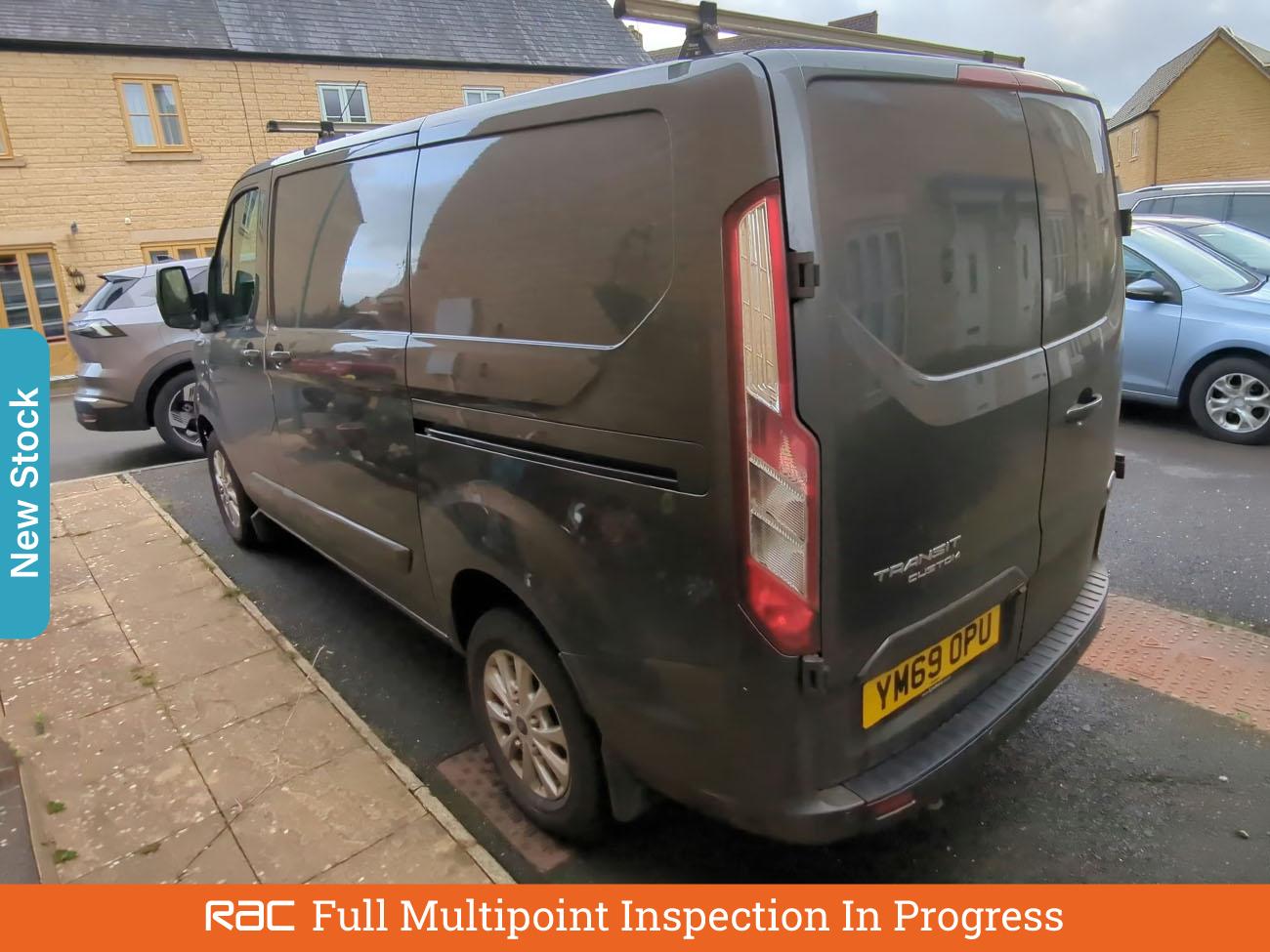 Used Ford Transit Custom 2019 for sale - 77555599: Photo 2