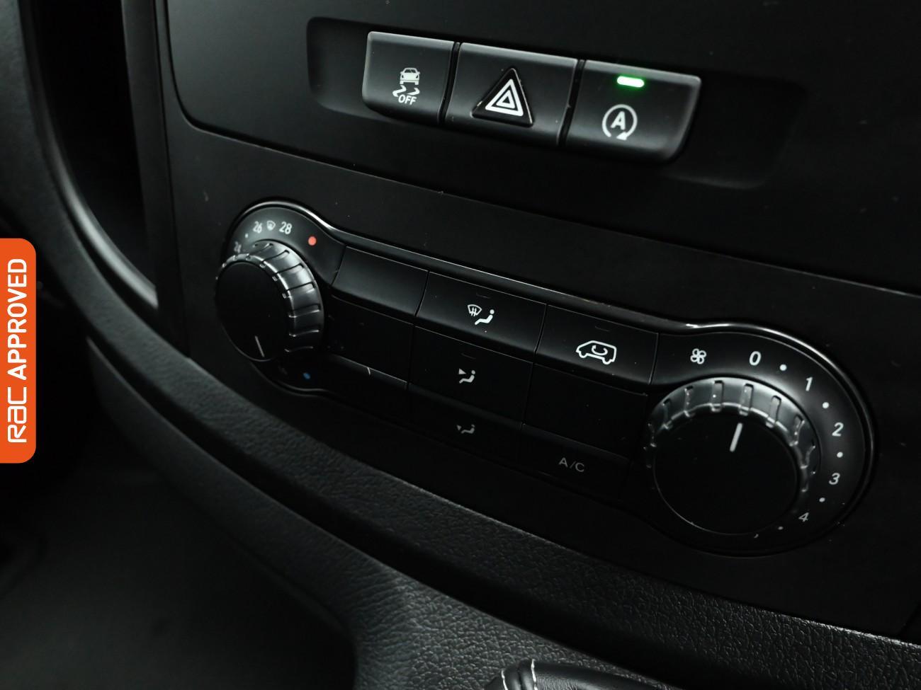 Used Mercedes-Benz Vito 2020 for sale - 76955437: Photo 21