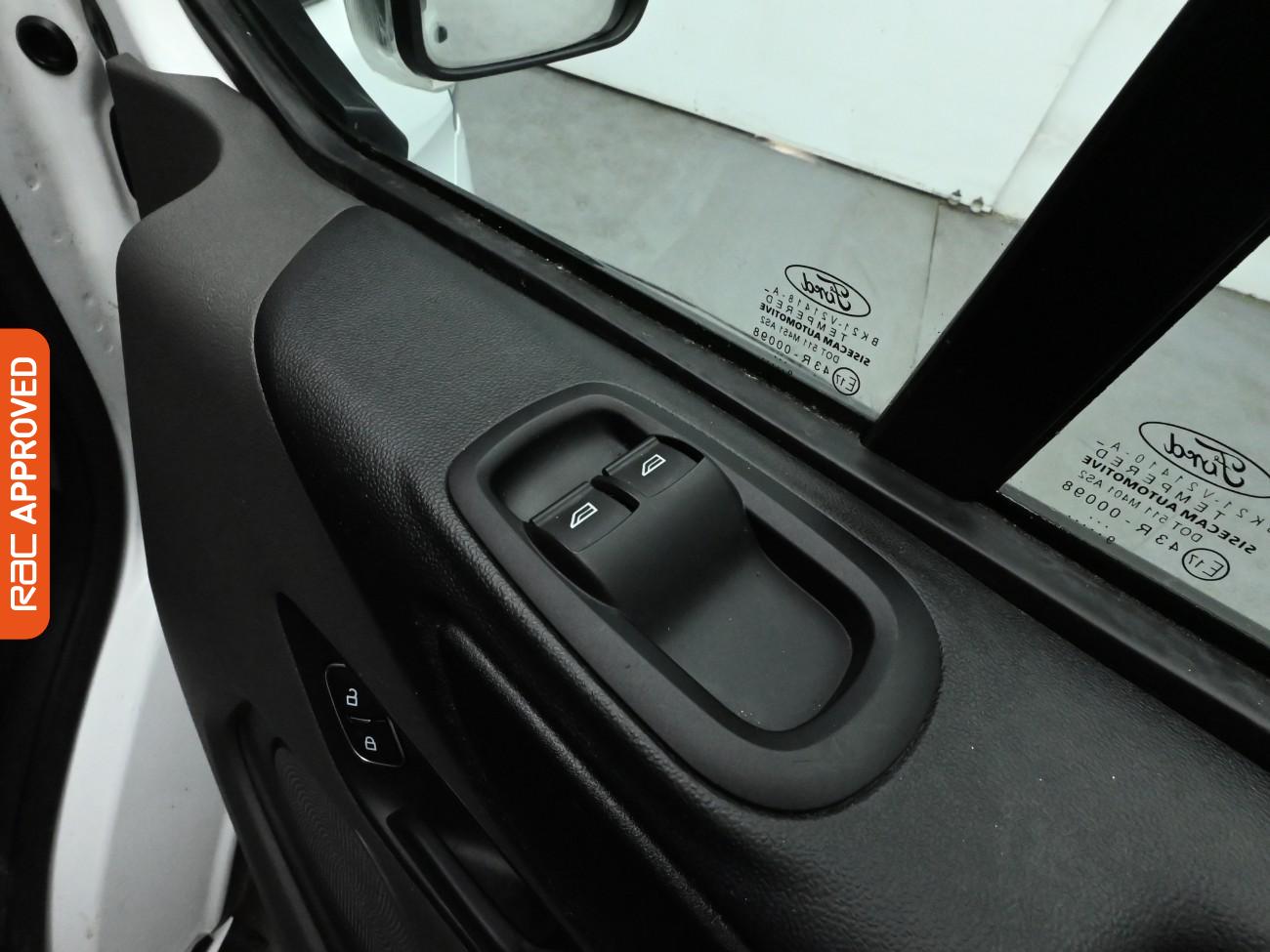 Used Ford Transit Custom 2020 for sale - 77135315: Photo 23