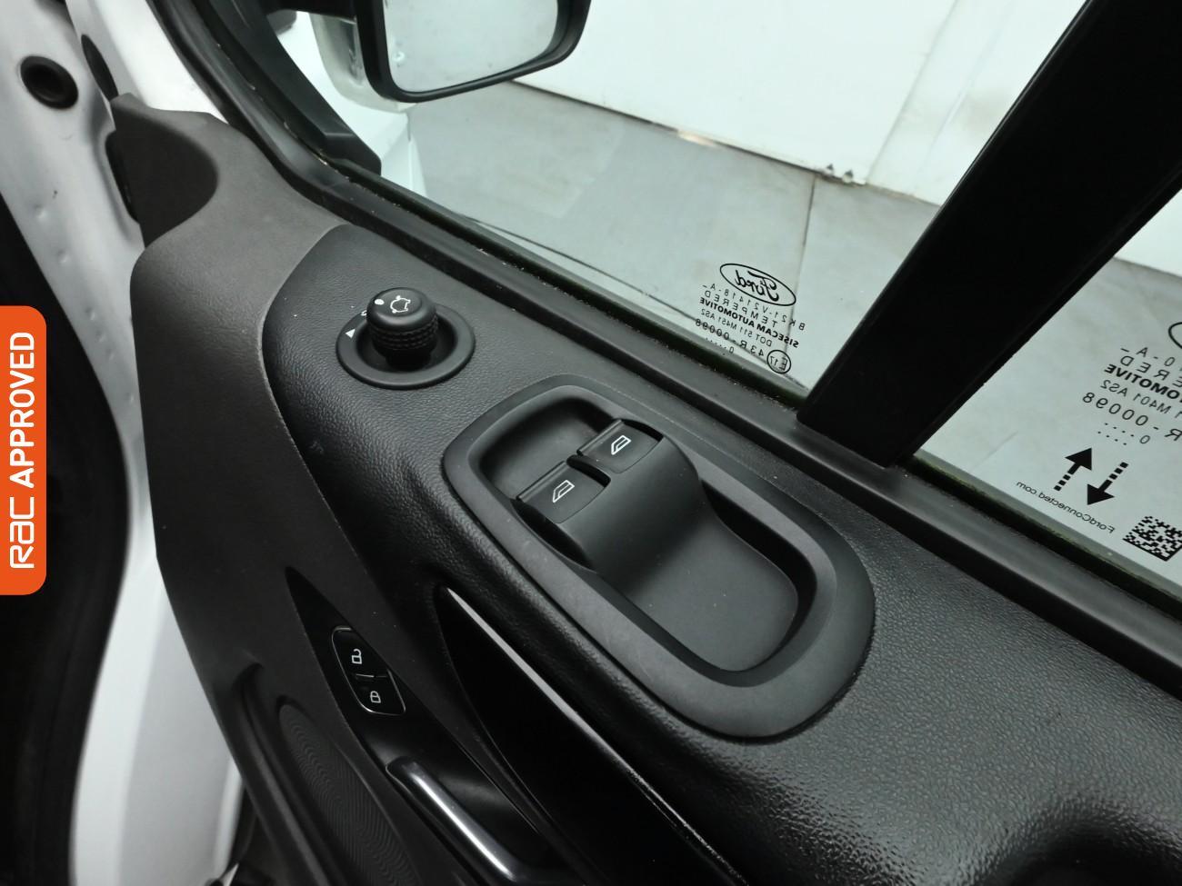 Used Ford Transit Custom 2020 for sale - 76972691: Photo 24