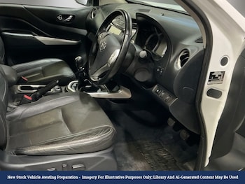 Used Nissan Navara 2021 for sale - 79097943: Photo