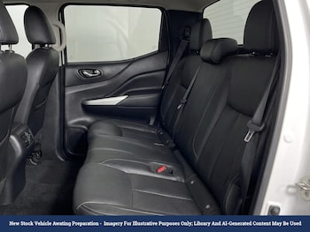 Used Nissan Navara 2021 for sale - 79097943: Photo